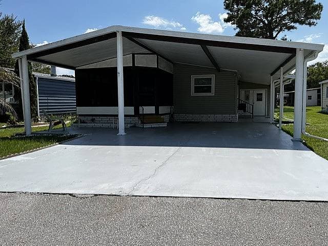 Manufactured home in Orlando, FL 32826