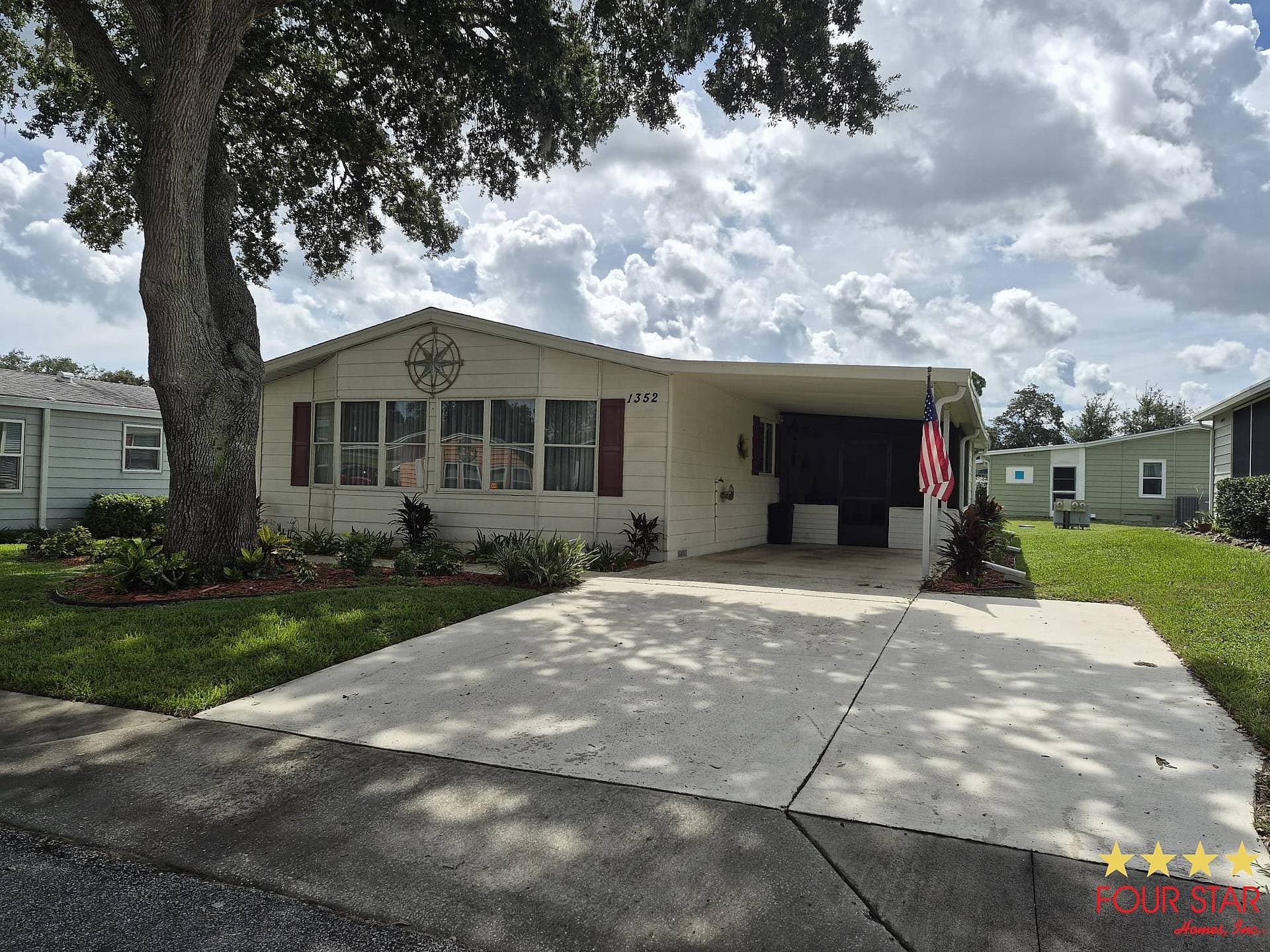Manufactured home in Port Orange, FL 32129