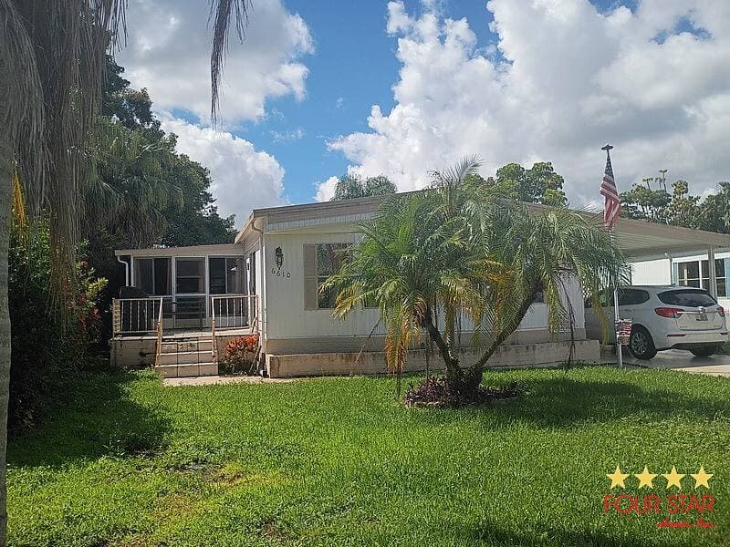 Manufactured home in Margate, FL 33063