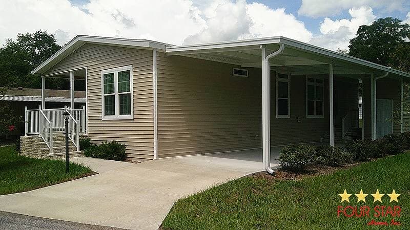 Manufactured home in DeLand, FL 32724