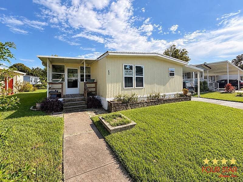 Manufactured home in South Daytona, FL 32119