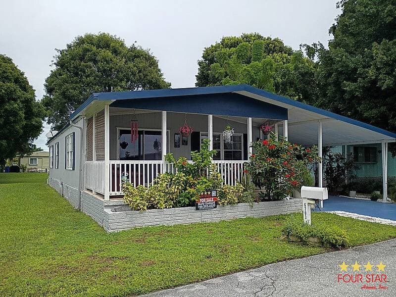 Manufactured home in Margate, FL 33063