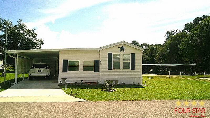 Manufactured home in DeLand, FL 32720