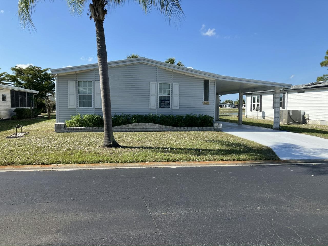 Manufactured home in Bonita Springs, FL 34135