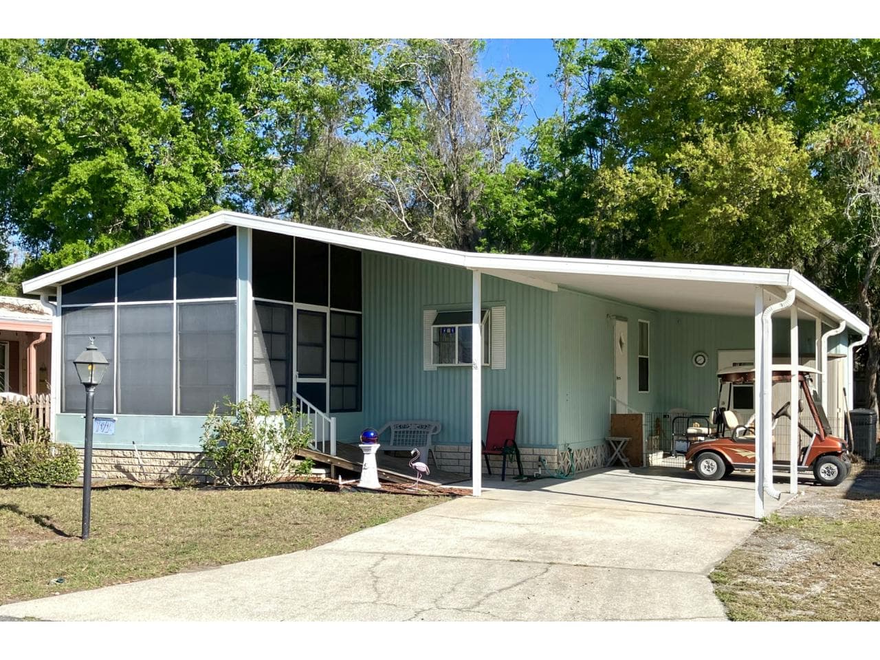 Manufactured home in Leesburg, FL 34788