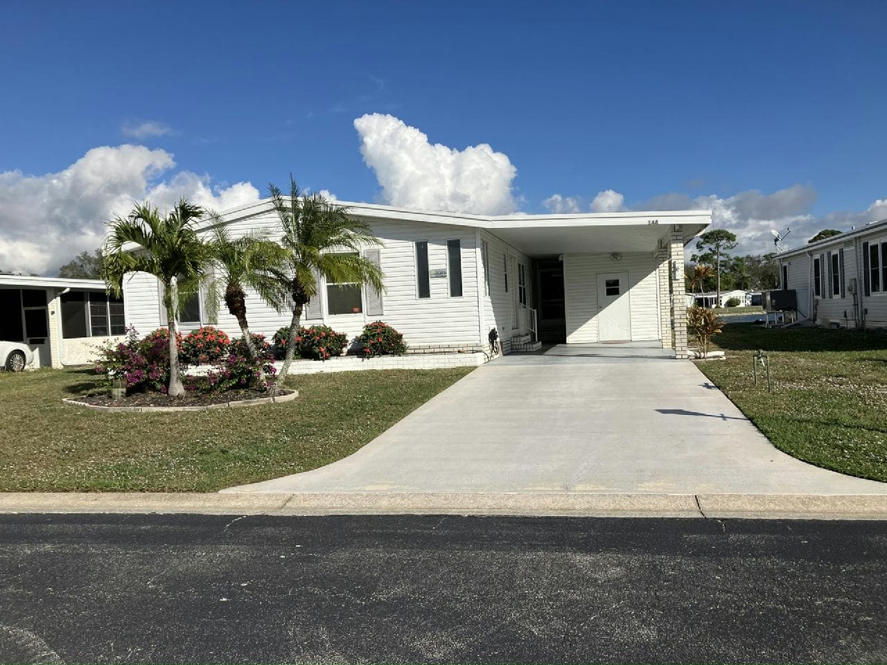 Manufactured home in Bonita Springs, FL 34135