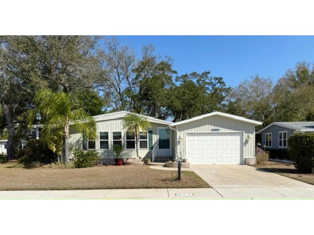 Manufactured home in N. Fort Myers, FL 33903