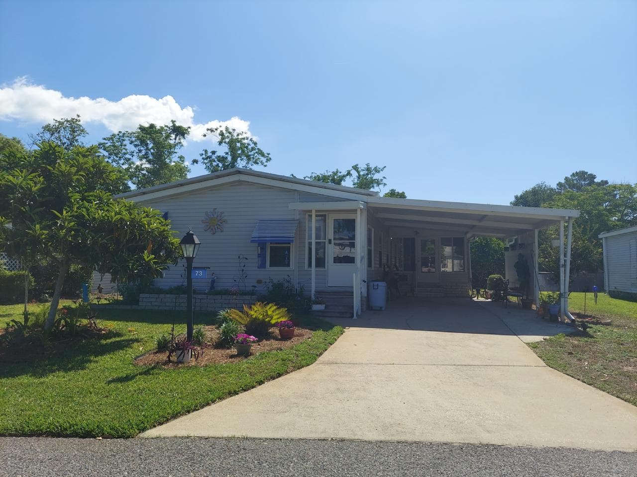 Manufactured home in Leesburg, FL 34788