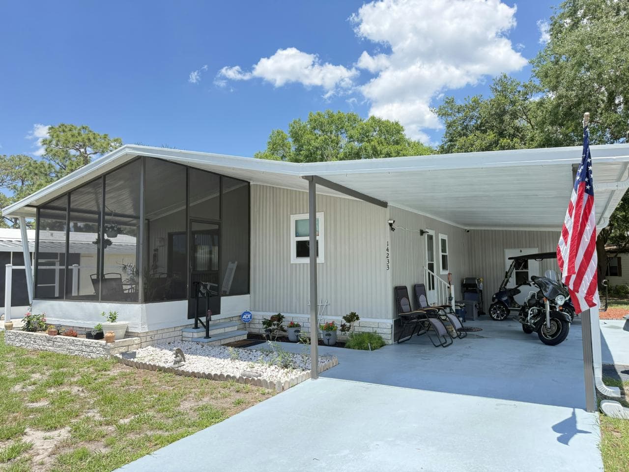 Manufactured home in Orlando, FL 32826