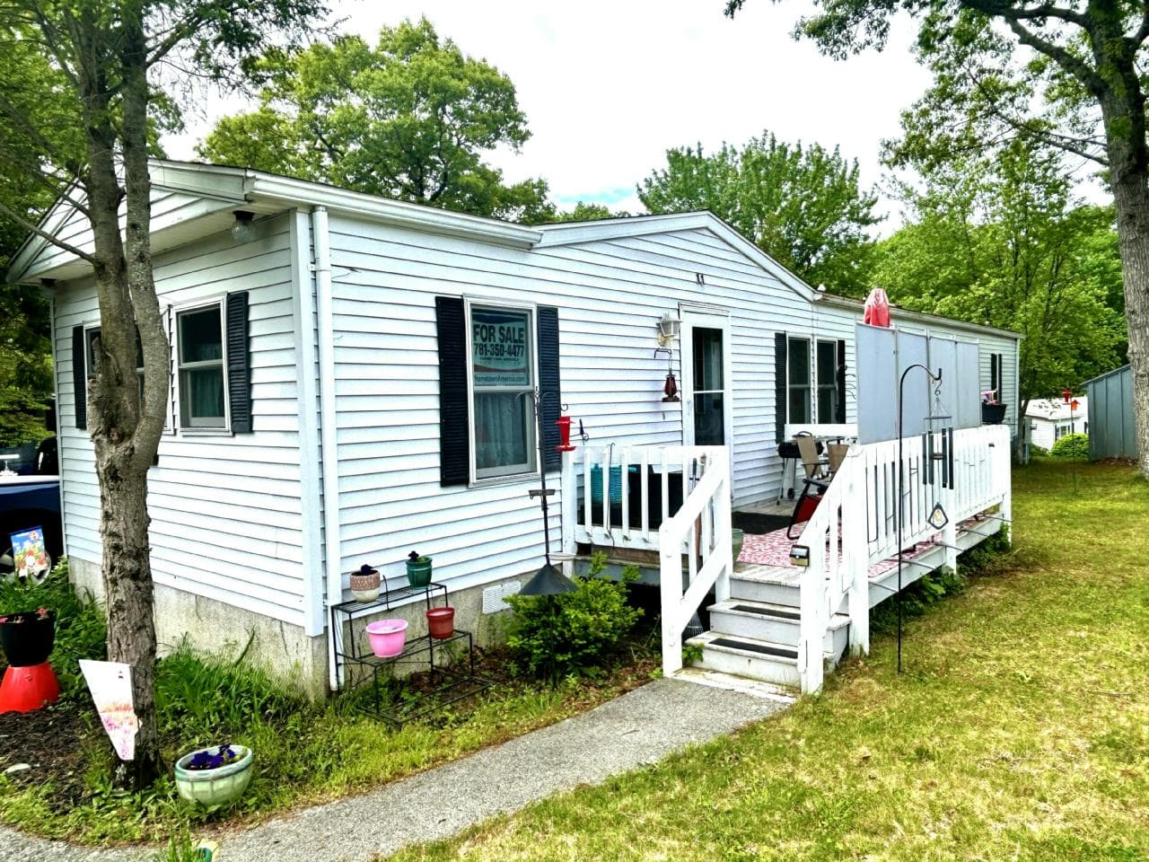 Manufactured home in Rockland, MA 02370