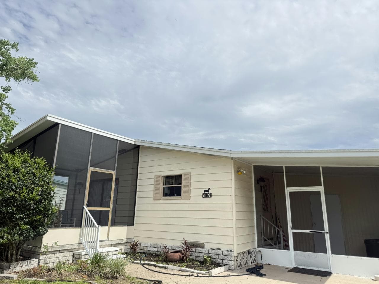 Manufactured home in Orlando, FL 32826
