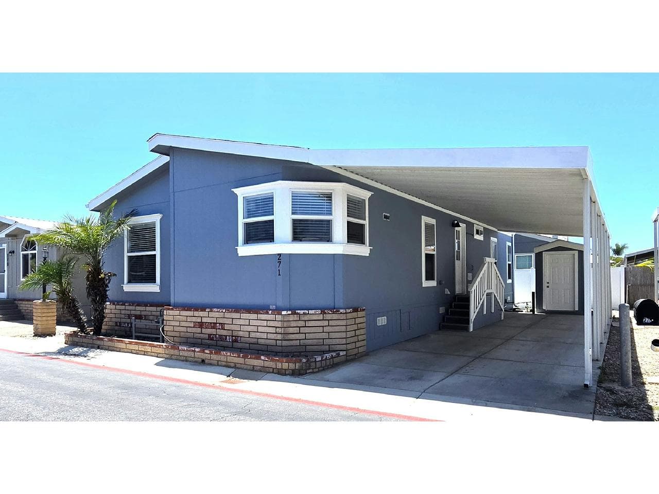Manufactured home in Huntington Beach, CA 92646
