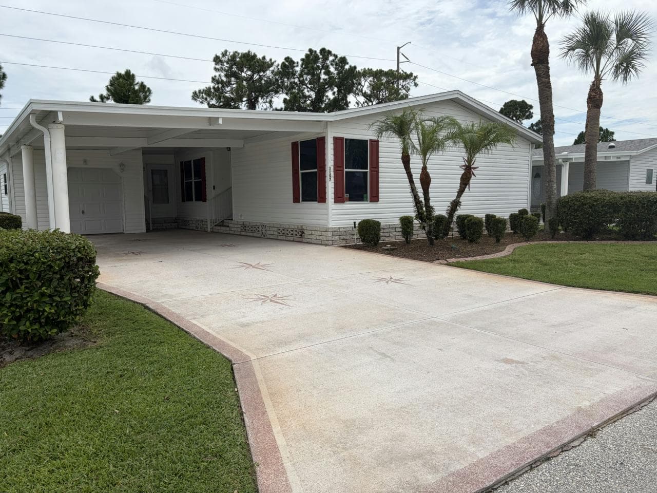Manufactured home in Sebring, FL 33872