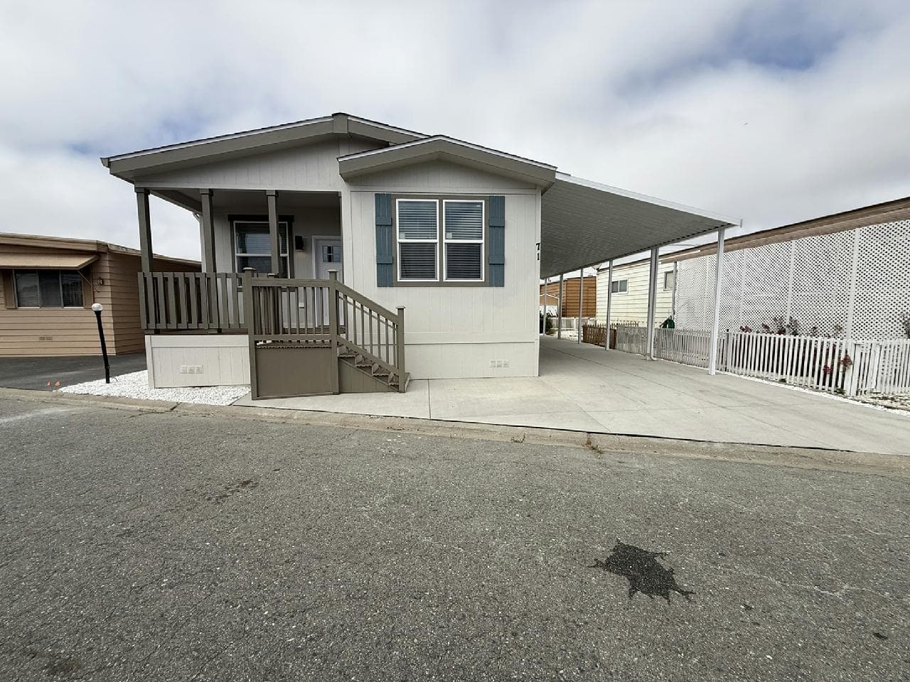 Manufactured home in Salinas, CA 93906