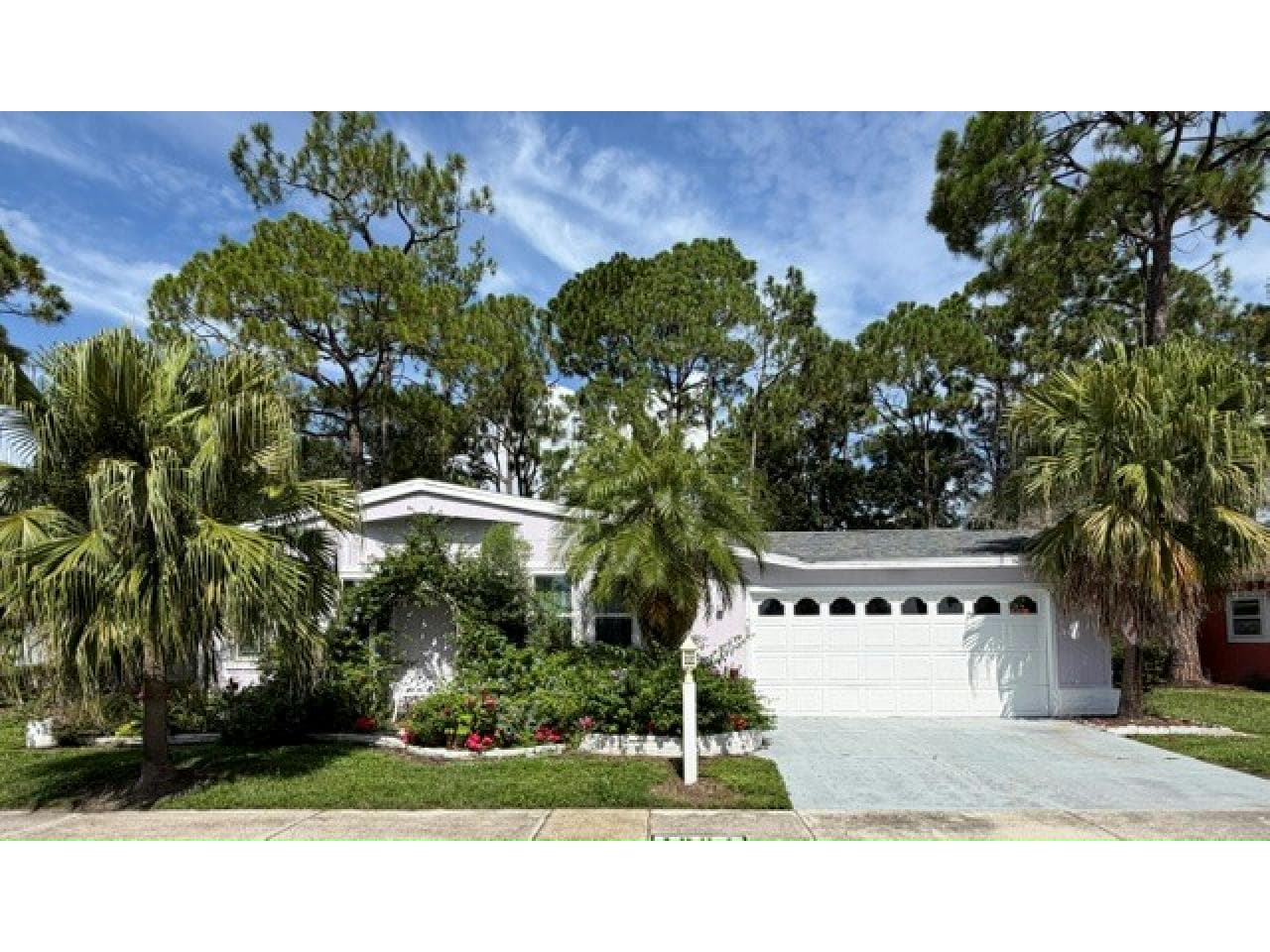 Manufactured home in N. Fort Myers, FL 33903