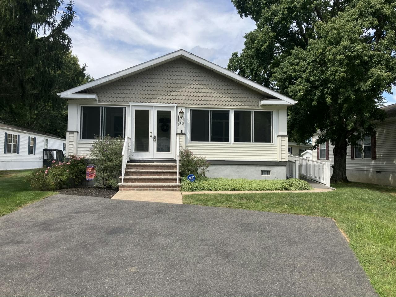 Manufactured home in Spotswood, NJ 08884