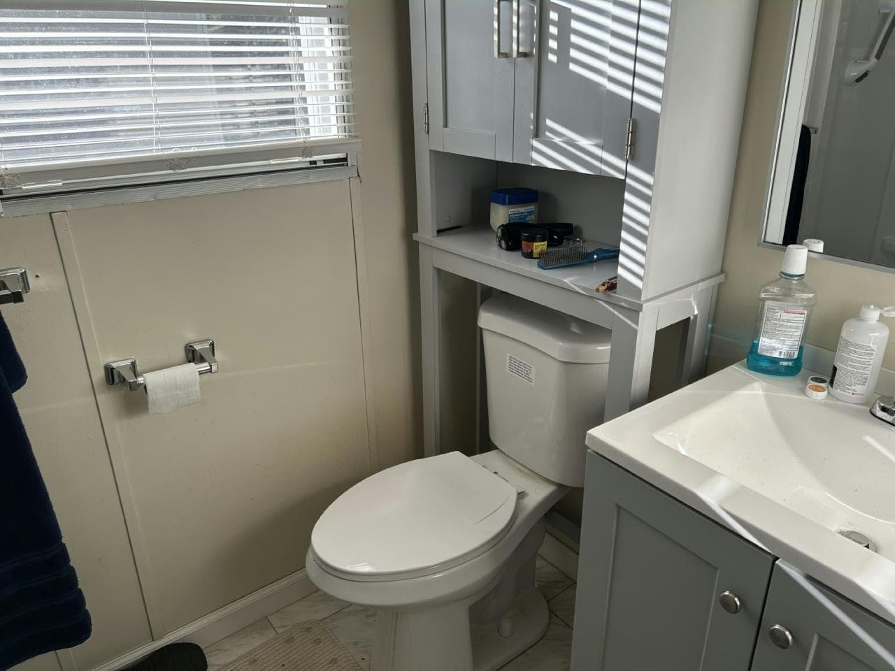 Manufactured home in Coventry, RI 02816
