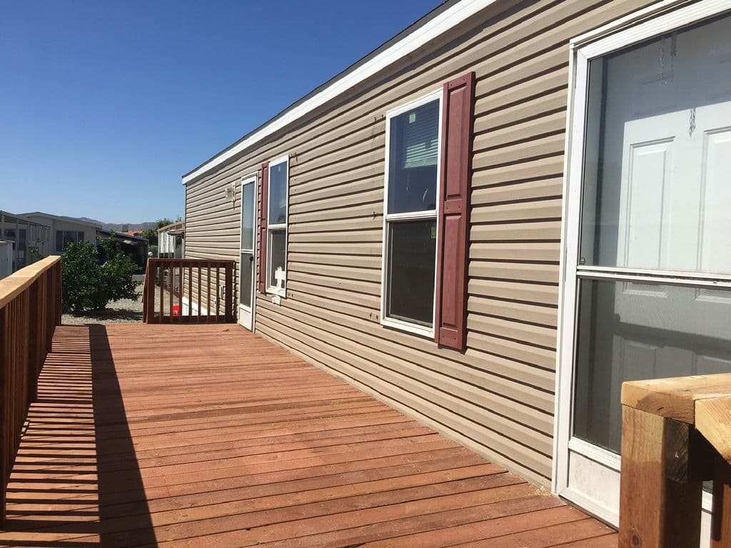 Manufactured home in Hemet, CA 92543