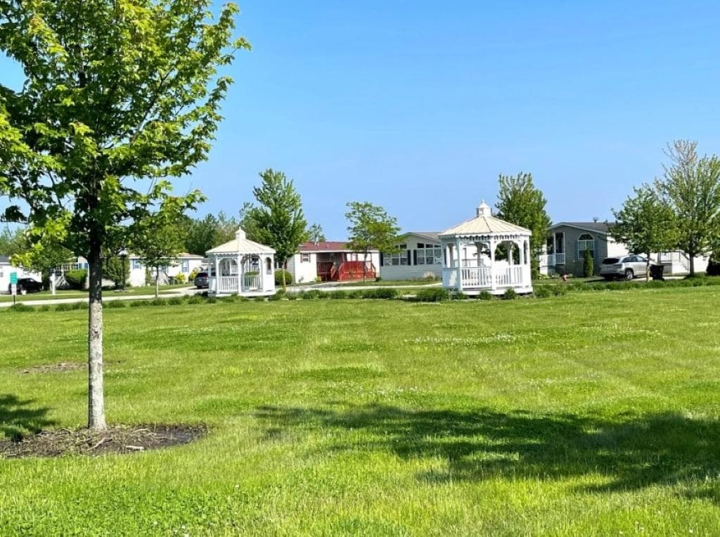 Manufactured home in Lynwood, IL 60411