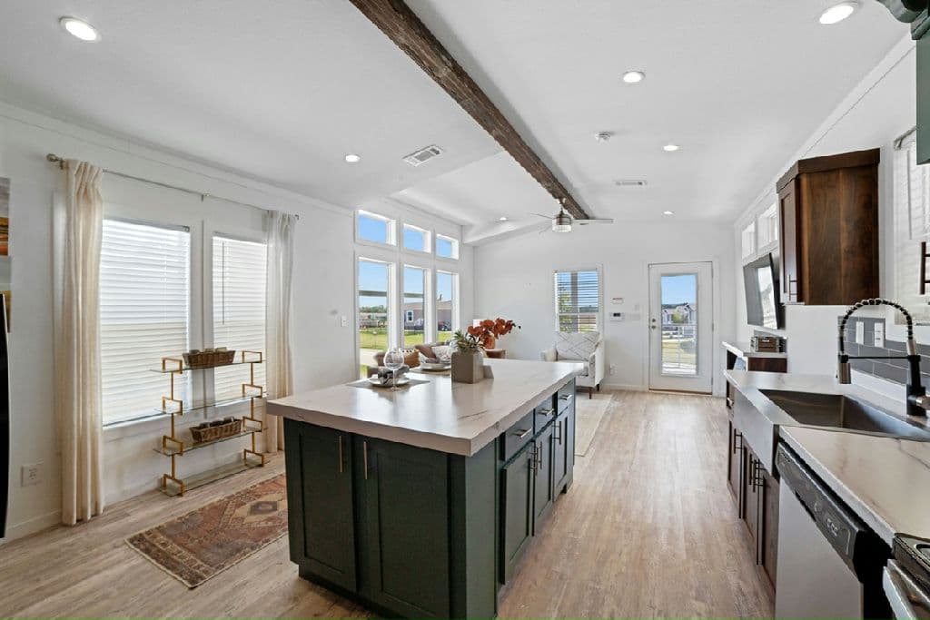 Manufactured home in Willis, TX 77318