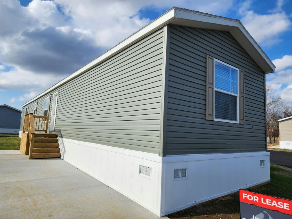 Manufactured home in Pittsburg, KS 66762