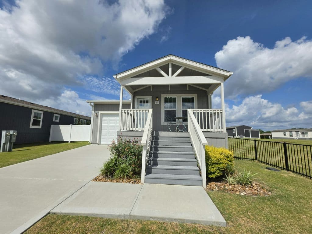 Manufactured home in Willis, TX 77318
