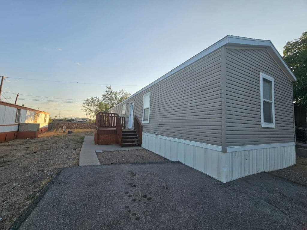 Manufactured home in Canutillo, TX 79835