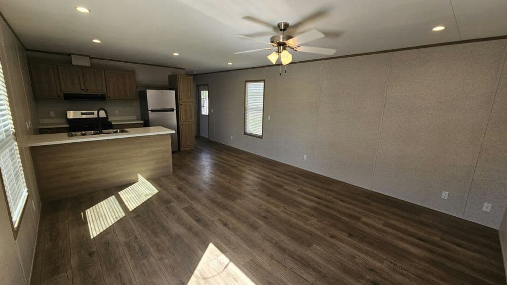 Manufactured home in Canutillo, TX 79835