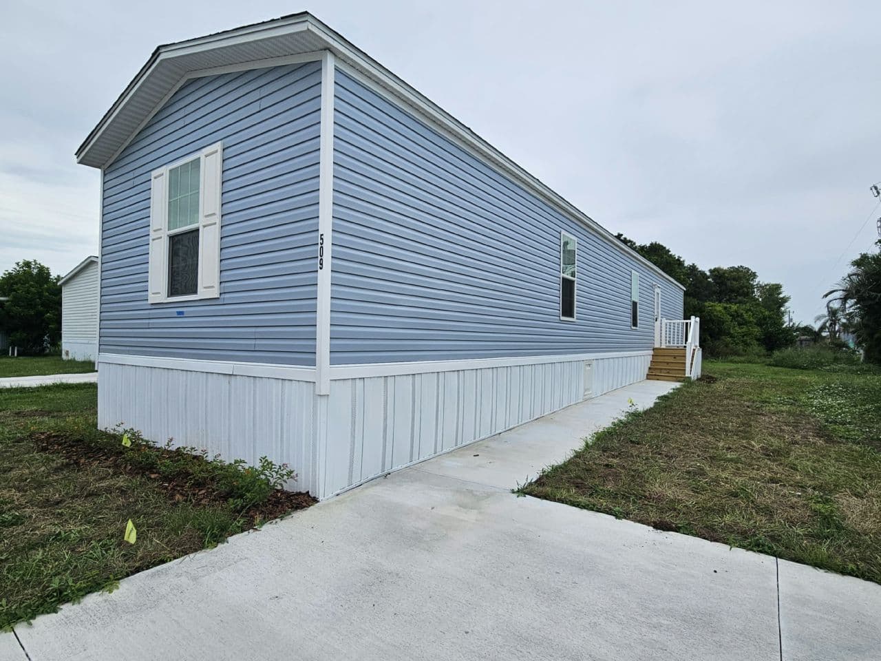 Manufactured home in North Fort Myers, FL 33917