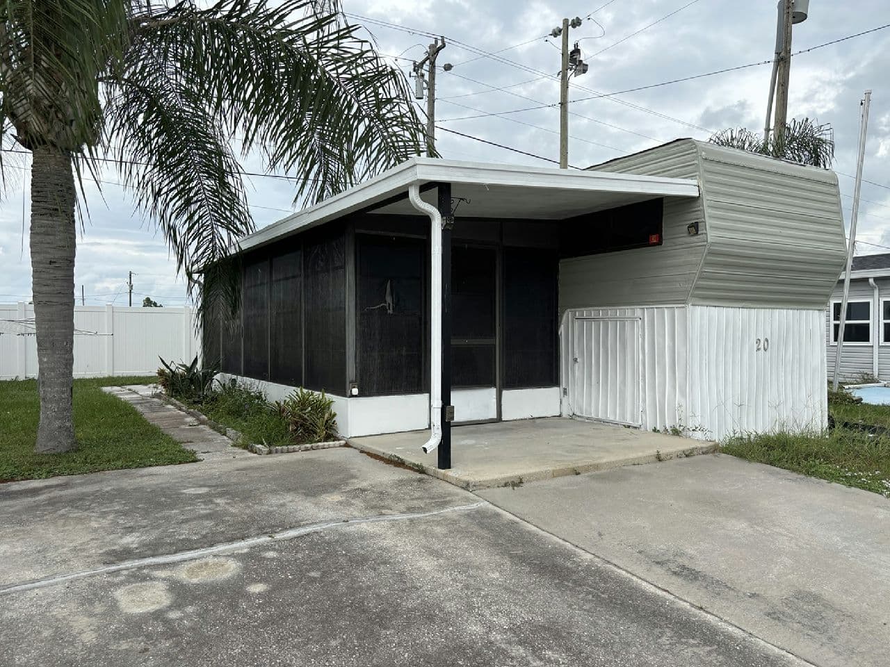 Manufactured home in Lake Placid, FL 33852
