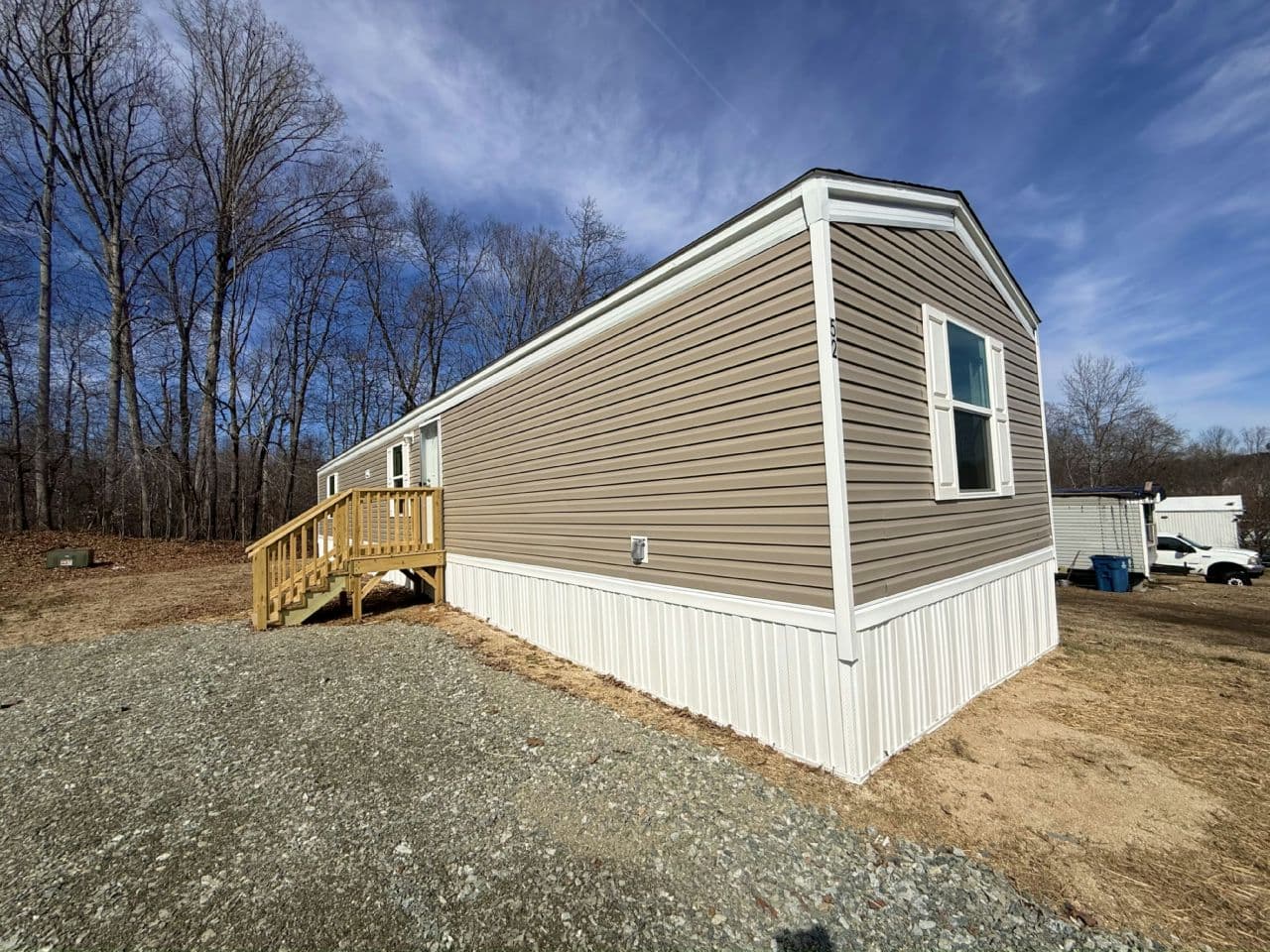 Manufactured home in Graham, NC 27253