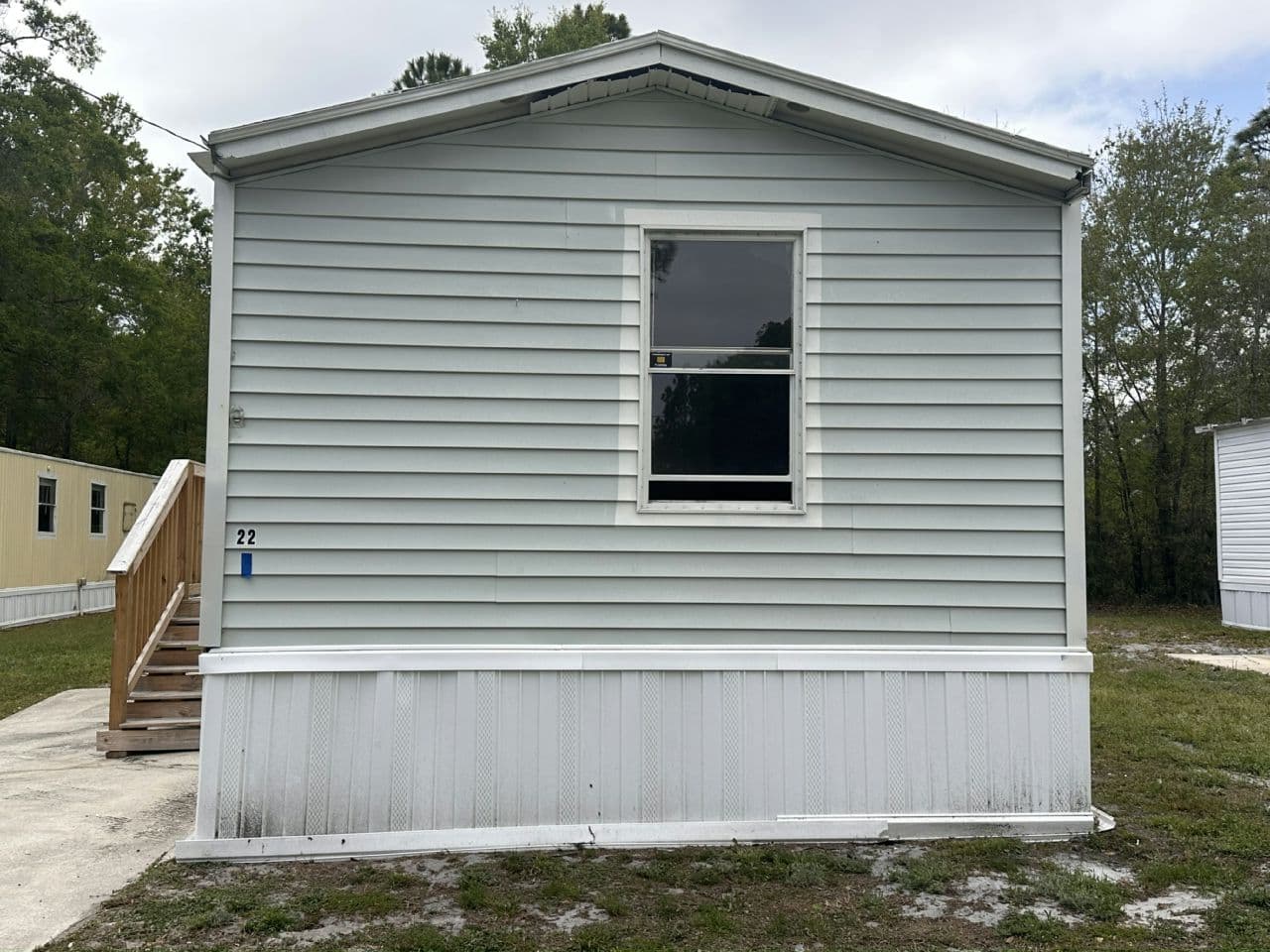 Manufactured home in Jacksonville, FL 32210