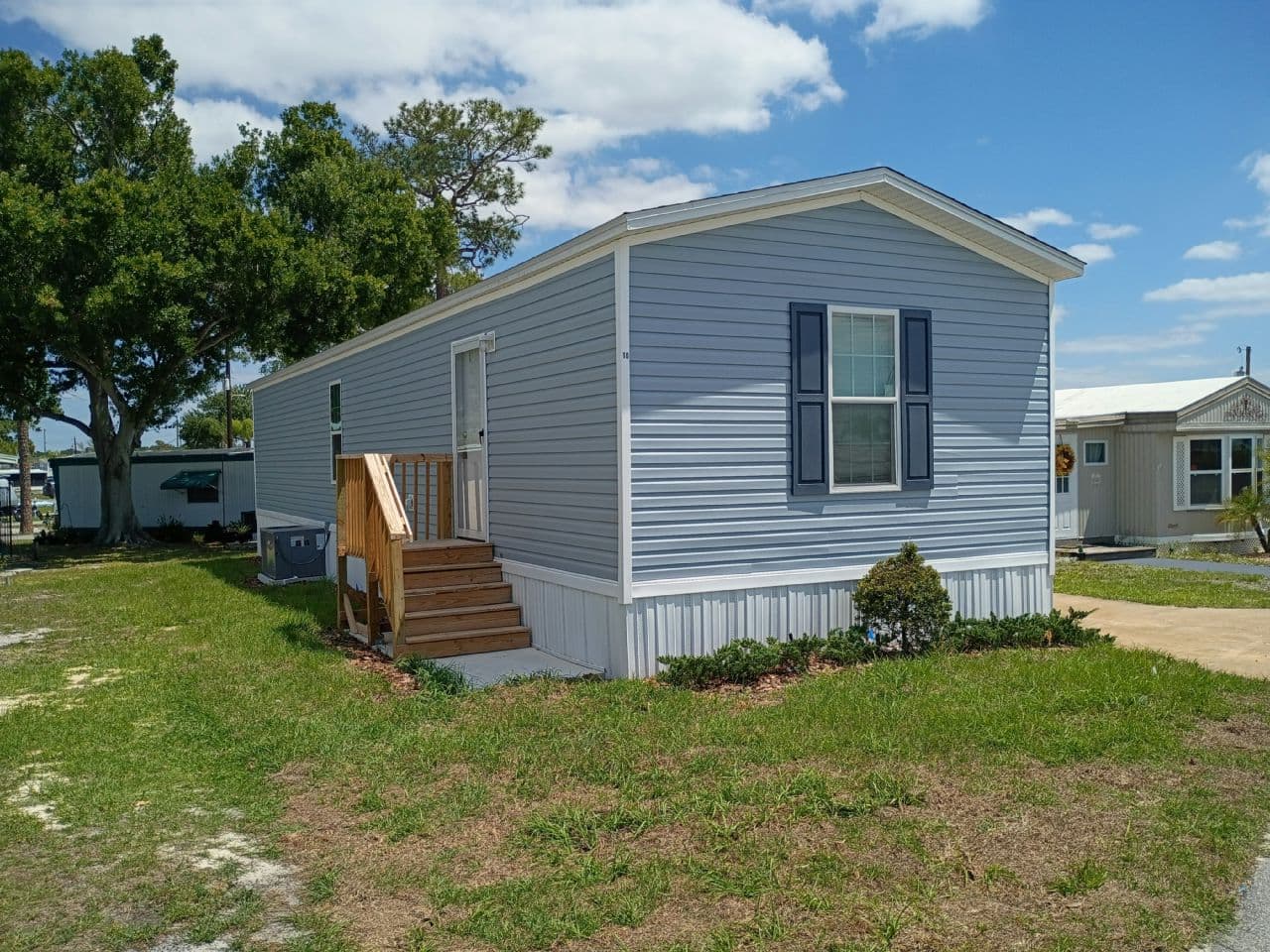 Manufactured home in Lake Placid, FL 33852