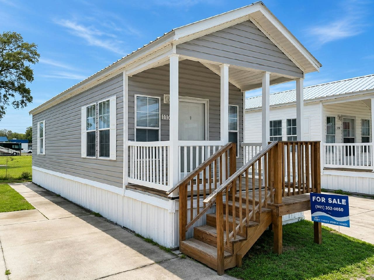 Manufactured home in Avon Park, FL 33825