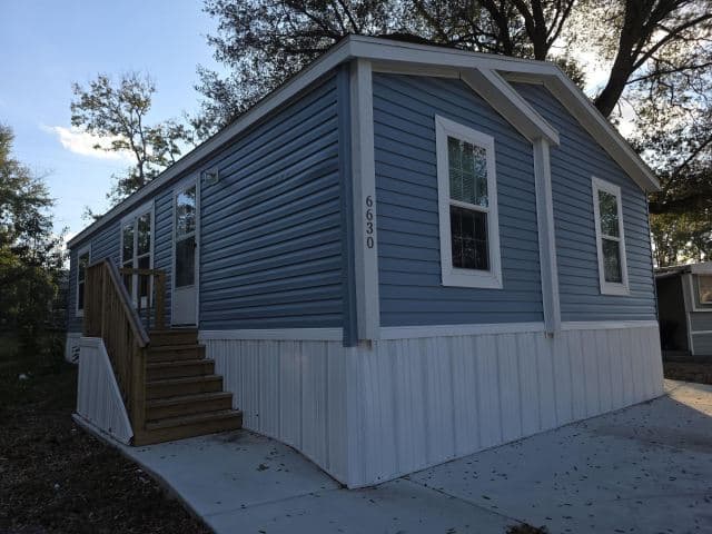 Manufactured home in Orlando, FL 32818