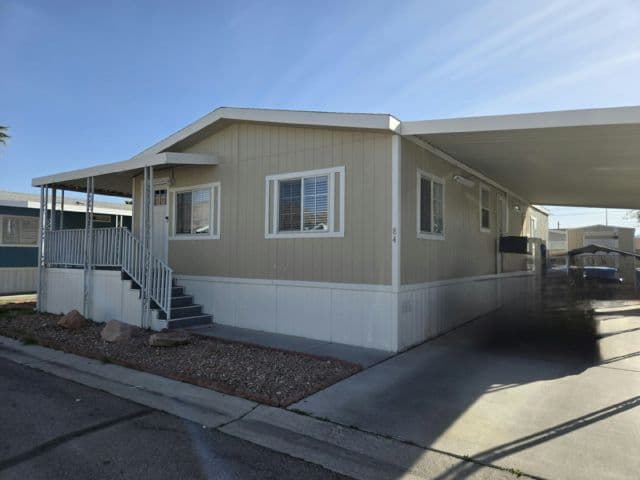 Manufactured home in Las Vegas, NV 89142
