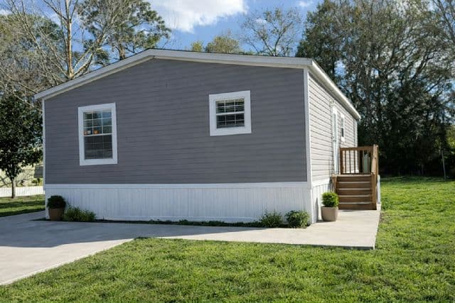 Manufactured home in Apopka, FL 32712