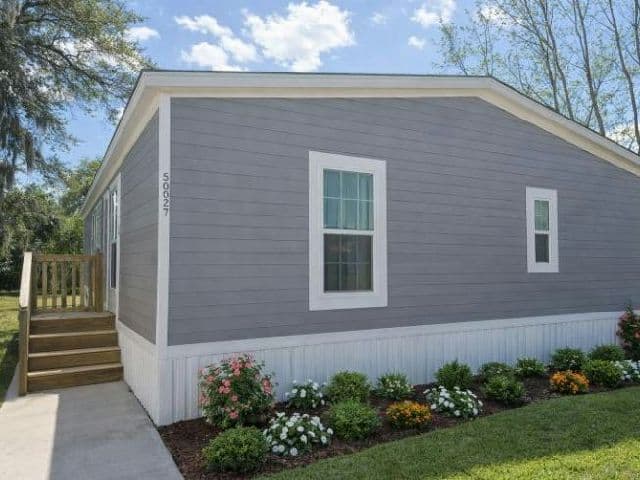 Manufactured home in Orlando, FL 32818