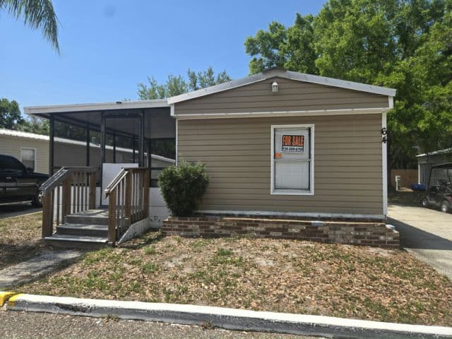 Manufactured home in Gibsonton, FL 33534