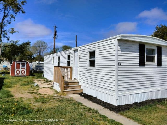 Manufactured home in Bridgeton, NJ 08302