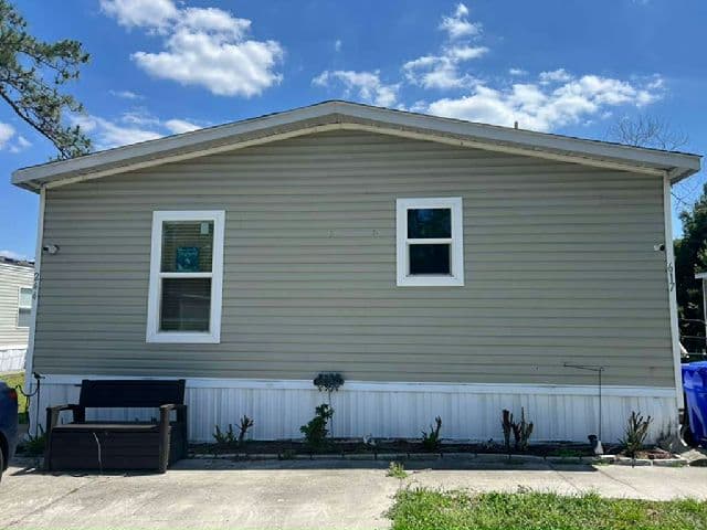 Manufactured home in Apopka, FL 32712