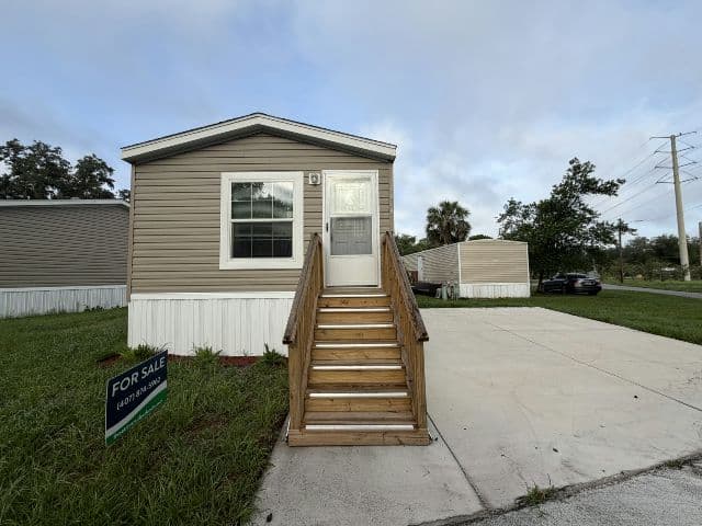 Manufactured home in Orlando, FL 32828