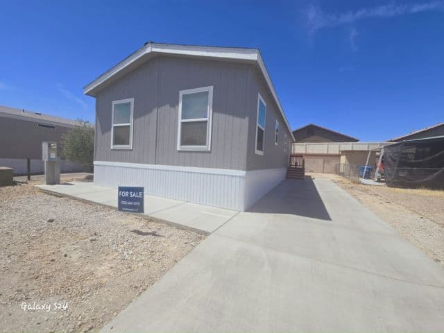 Manufactured home in Las Vegas, NV 89115
