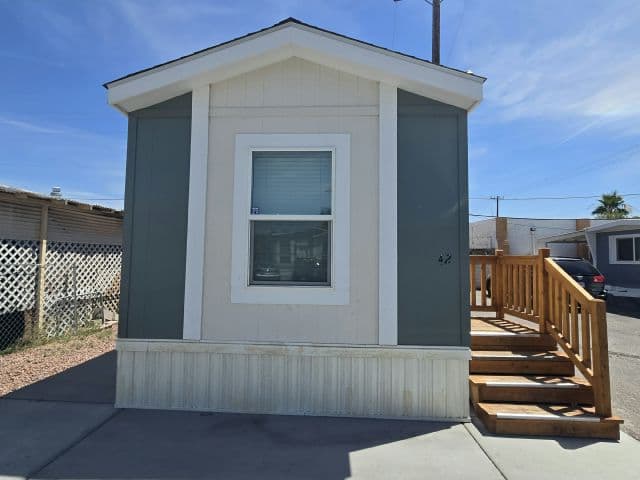Manufactured home in North Las Vegas, NV 89030