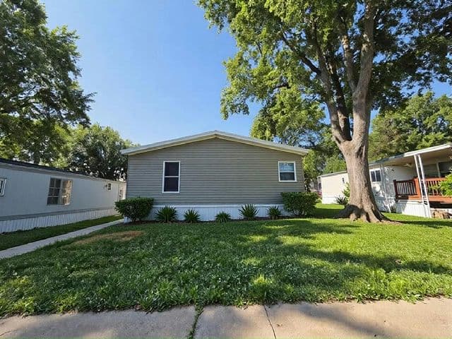 Manufactured home in Madison, WI 53704