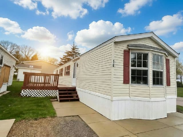 Manufactured home in Madison, WI 53704