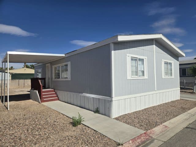 Manufactured home in Las Vegas, NV 89142