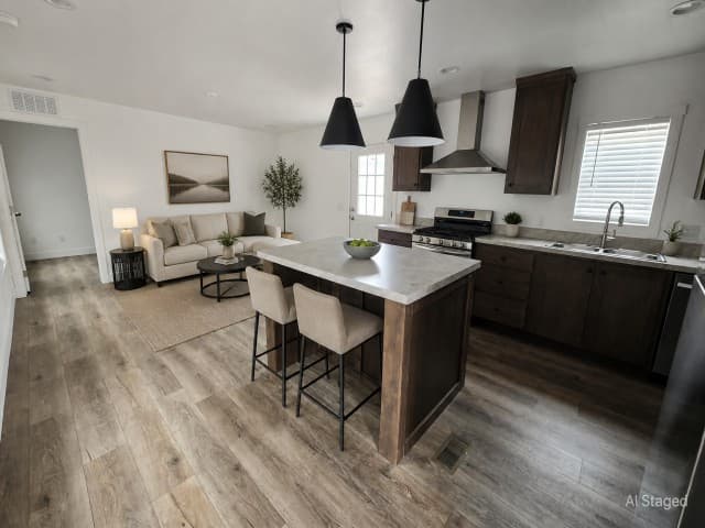 Manufactured home in Las Vegas, NV 89115