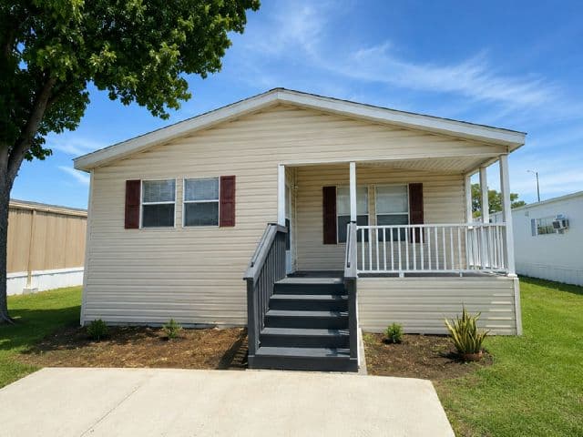 Manufactured home in Deerfield Beach, FL 33064