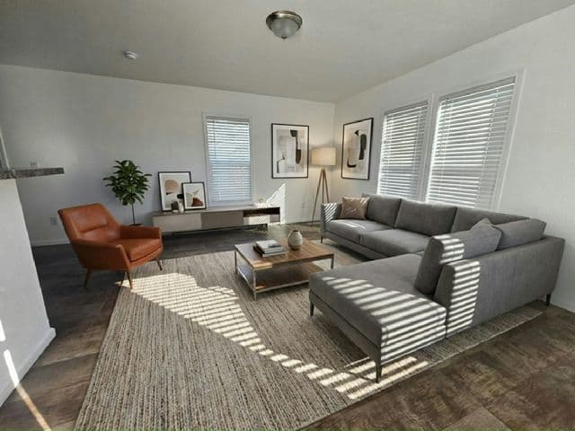 Manufactured home in Las Vegas, NV 89121